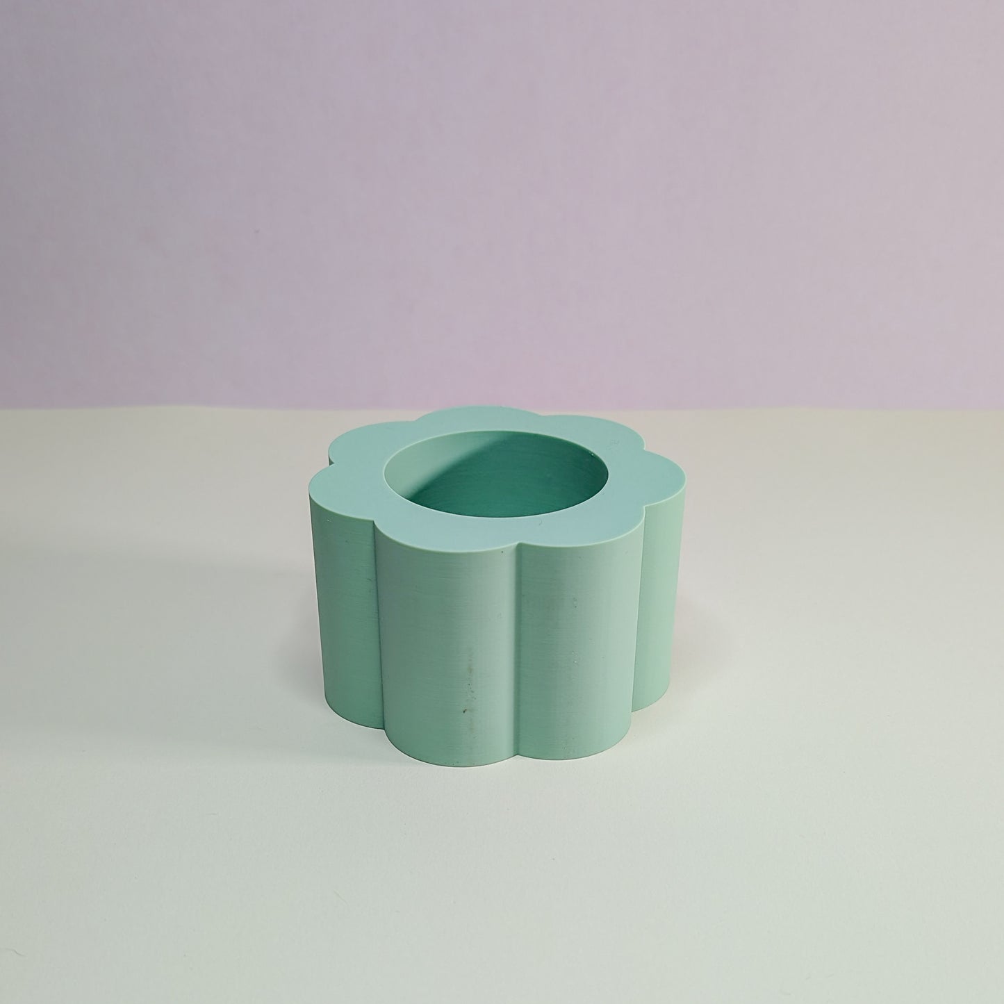 Daisy Pot