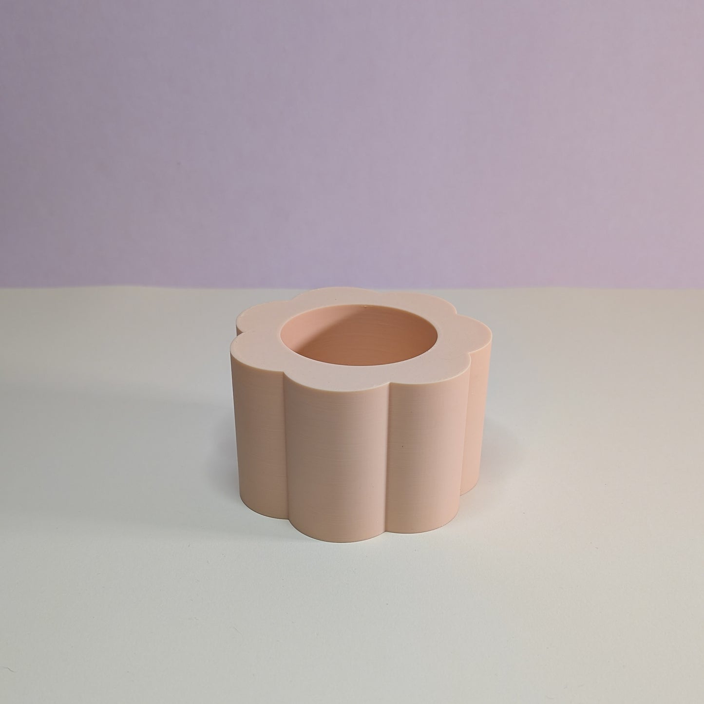 Daisy Pot